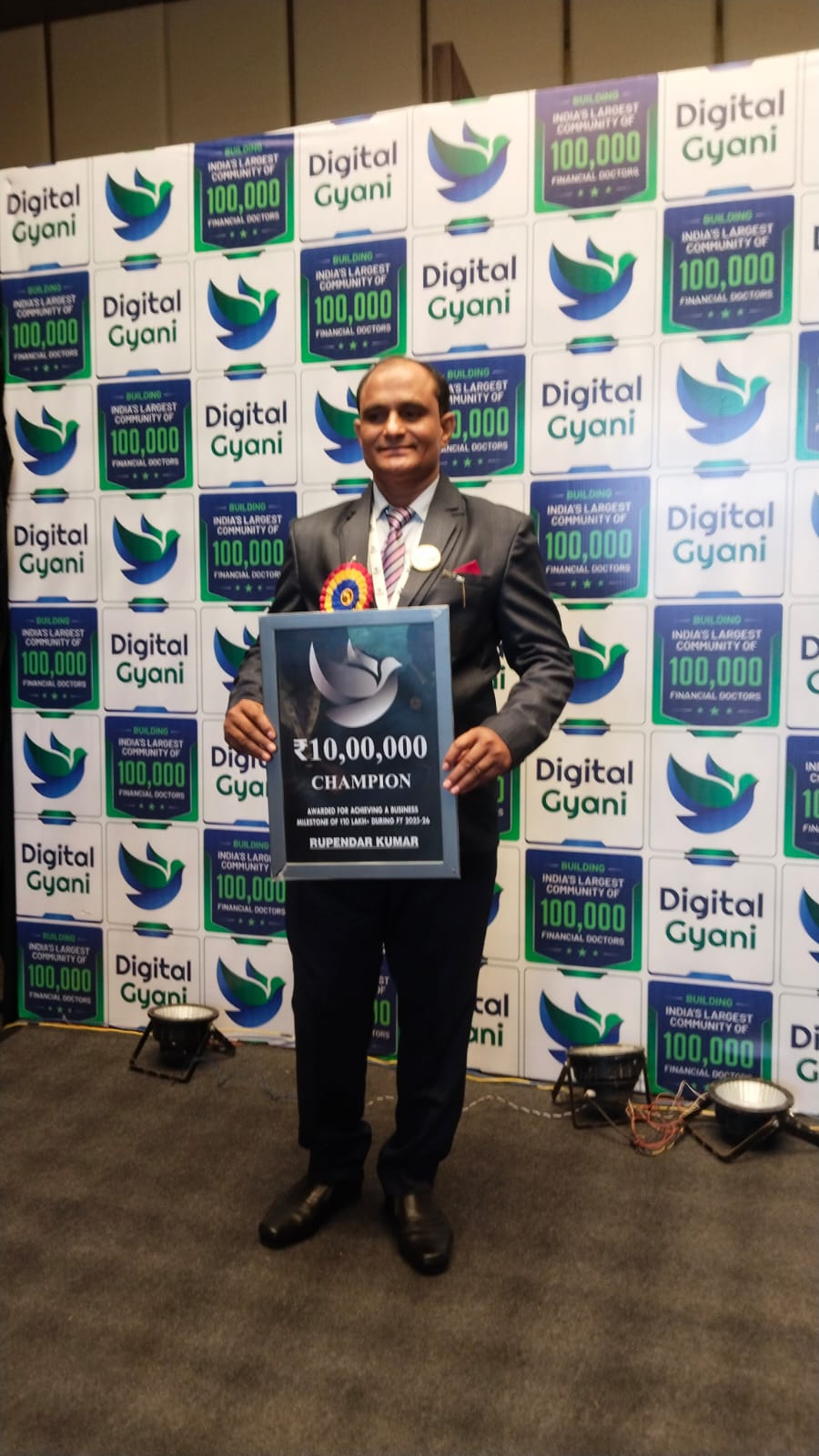 Felicitated as ₹10,00,000 Champion for achieving a business milestone of ₹10 Lakh+ during FY 2025-26.